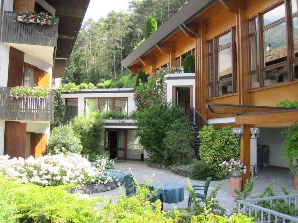 Comano Cattoni Holiday Ponte delle Arche Exterior photo